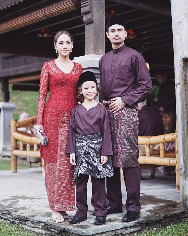 Bunga Citra Lestari, Ashraf Sinclair dan juga Noah (credit : instagram.com/bclsinclair)