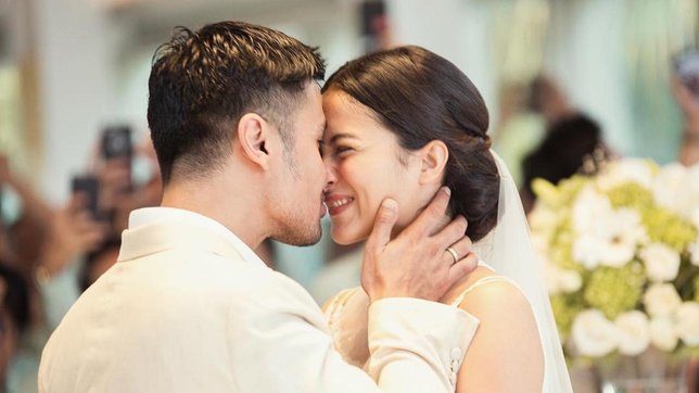 Chicco Jerikho dan Putri Marino resmi menikah. (Credit: instagram.com/putrimarino)