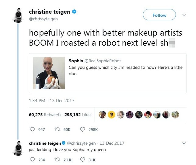 Chrissy Teigen mengejek make up Sophia. Credit: Twitter.com