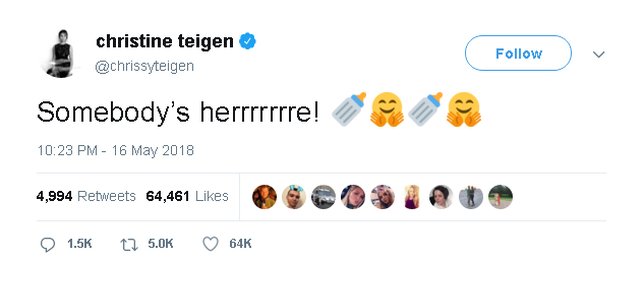 Selamat atas kelahiran bayinya, Chrissy! © twitter.com/chrissyteigen