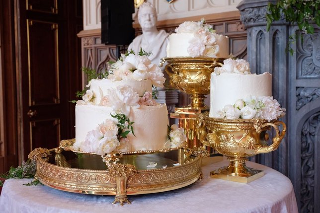 Kue pernikahan Meghan Markle dan Pangeran Harry yang klasik. © Kensington Royal Twitter