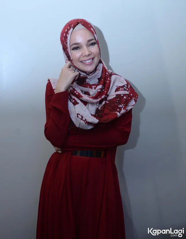 Tak hanya saat Ramadan, Dewi Sandra anjurkan selalu berbuat baik © KapanLagi.com®/Bayu Herdianto