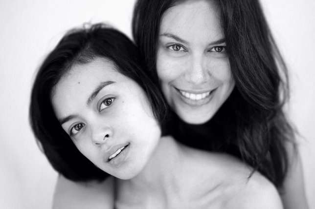 Tetap cantik, Sophia dan Eva foto tanpa make-up. /©instagram.com/sophia_latjuba88