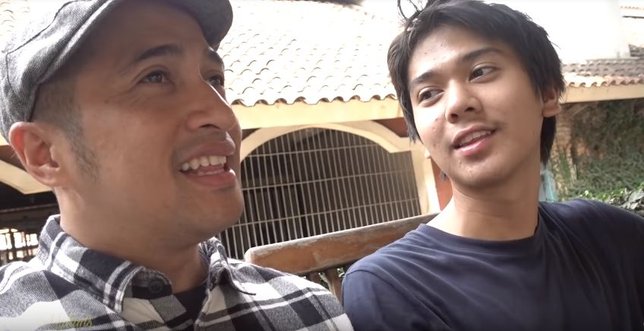 Iqbaal Ramadhan tak ingin karir mengganggu pendidikannya © youtube.com/de Hakims