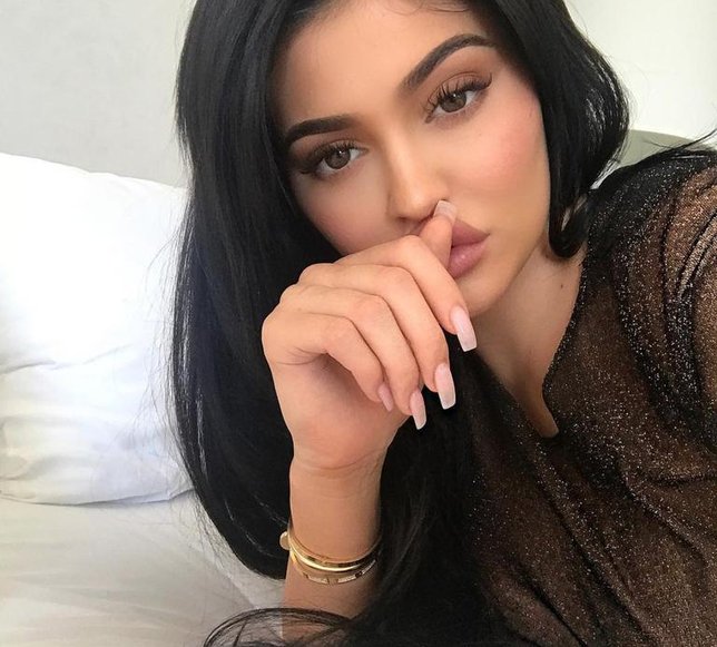 Kylie Jenner Usia [ 581 x 644 Pixel ]