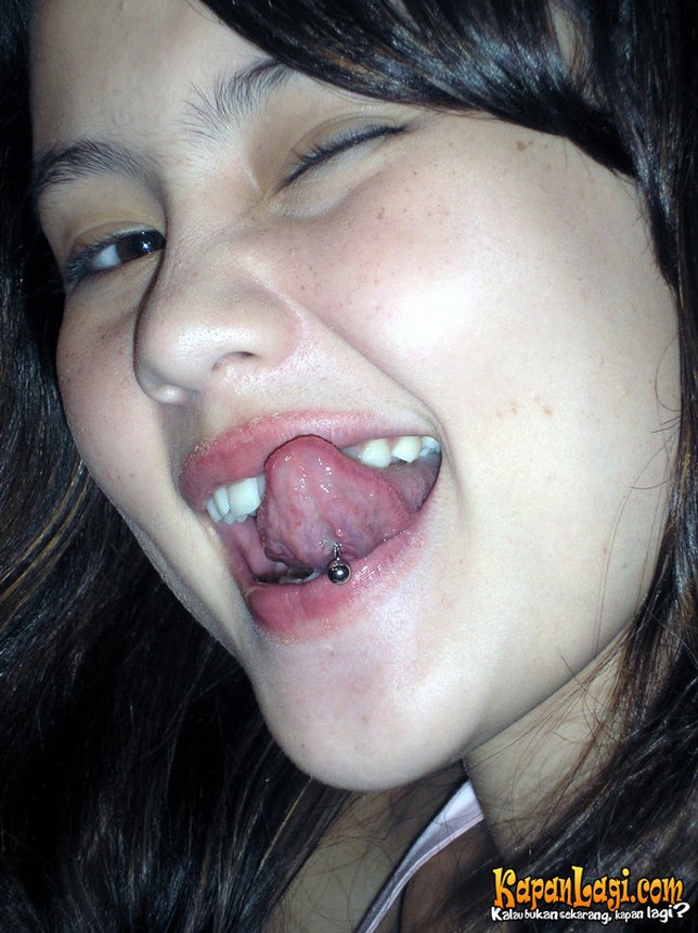 Foto Jennifer Dunn tahun 2005. Ia sudah diberitakan menjadi sosok perebut suami orang sejak remaja. cr: KapanLagi.com