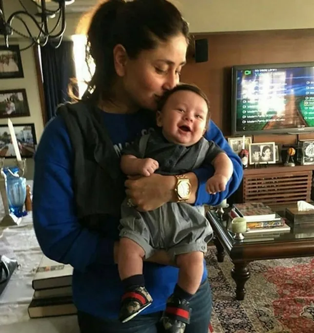 Kareena Kapoor tak peduli pandangan orang lain soal bagaimana ia jadi ibu ©pinkvilla