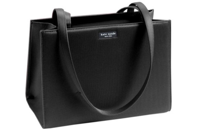 The Sam Bag, tas klasik karya Kate Spade. (Cr: Nordstrom)