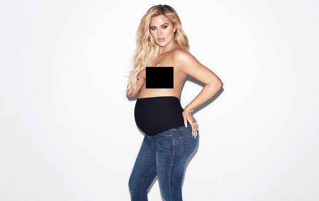 Khloe nekat topless saat hamil 8 bulan Â© Good American