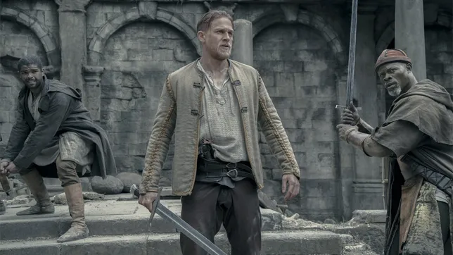KING ARTHUR: LEGEND OF THE SWORD © Youtube