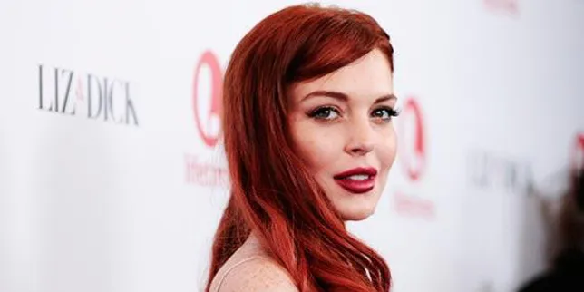 Lindsay Lohan @ etonline