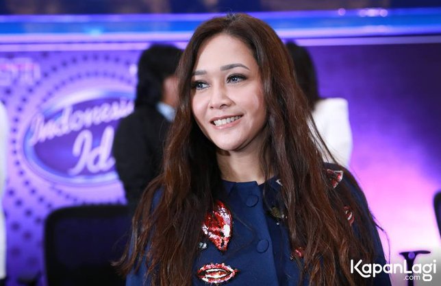 Maia pakai nama Estianty setelah cerai dari Dhani ©KapanLagi.com/Agus Apriyanto