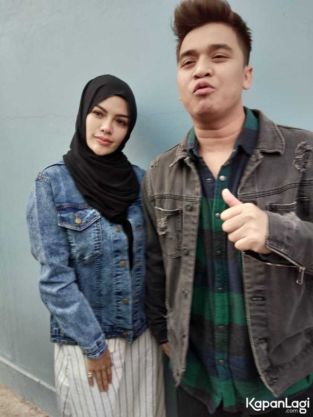 Billy merasa ada perubahan dari Niki setelah berhijab © KapanLagi.com®/Sahal Fadly