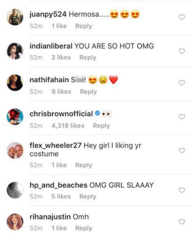 Chris Brown beri komentar di foto hot Rihanna © Instagram.com/badgalriri