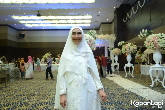 Oki Setiana Dewi berharap pembangunan masjid di Spanyol akan segera terwujud © KapanLagi.com®/Bayu Herdianto
