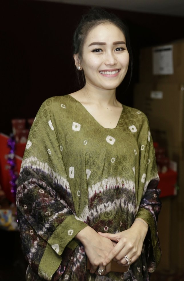 Ayu Ting Ting dapat support dari Bilqis. © KapanLagi.com/Agus Apriyanto 