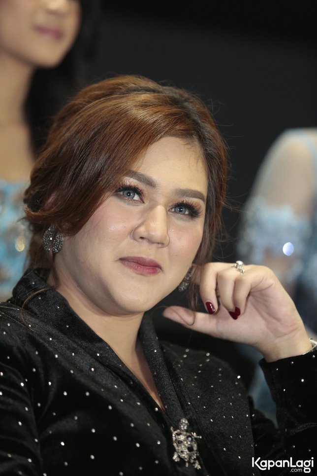 Sissy tak pernah menggurui adiknya © KapanLagi.com®/Muhammad Akrom Sukarya