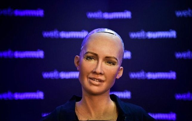 Sophia, robot pertama yang dapat kewarganegaraan. Credit: AFP