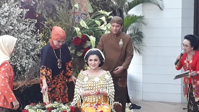 Vicky Shu galau jika jauh dari suami dan sang mama ©KapanLagi.com/Mathias Purwanto