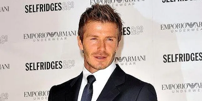 Anak David Beckham Minta Ditato