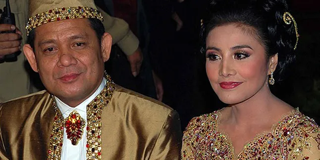 6 Agustus, Sidang Cerai Perdana Cici Paramida