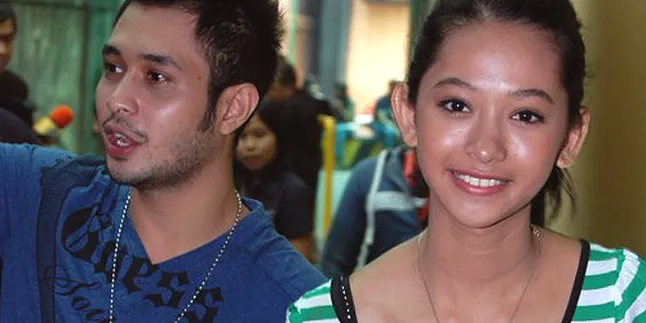 Poppy Bunga Stop ke Mall