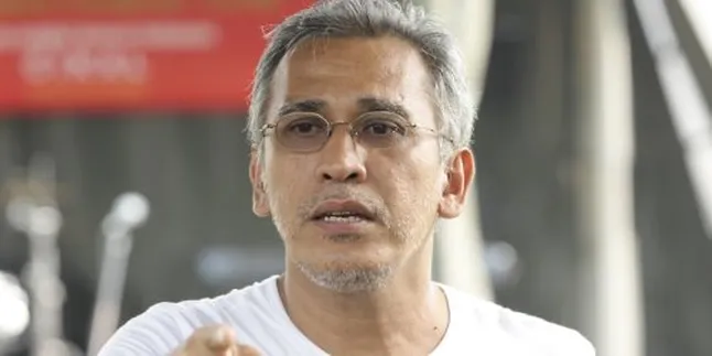 Iwan Fals Mencari Guru Yang Ceria