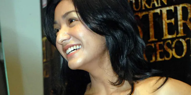 Kurusan, Baju Fanny Ghassani Kerap Melorot