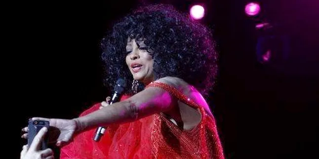 Tak Ada Masalah Antara Diana Ross dan Keluarga Michael