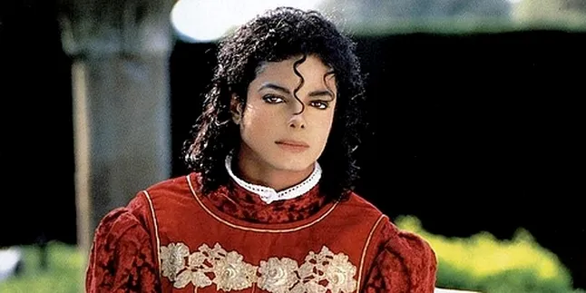 Rambut Michael Jackson Dijadikan Berlian