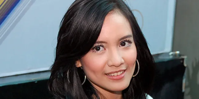 Intan Nuraini Tulis Skenario Intan Nuraini Tulis Skenario