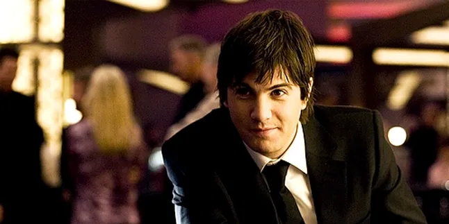 Disebut Kerja Bareng Boyzone, Mark Ronson Bingung