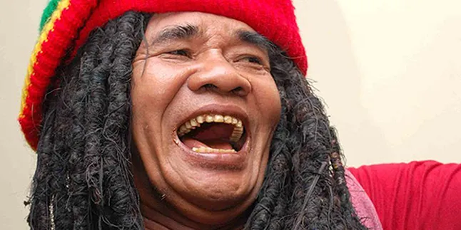 Mbah Surip Minta Dikubur di Kampung Artis