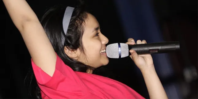 Gita Gutawa, Persembahkan Konser Impian Untuk Keluarga