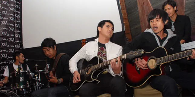 Speakers Band Tawarkan 'SATU CINTA' Speakers Band Tawarkan 'SATU CINTA'