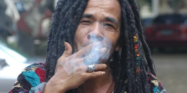 Kaset Mbah Surip Diburu Penggemar