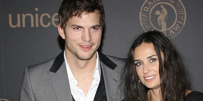 Ashton Kutcher dan Demi Moore Mendarat Darurat di Vegas