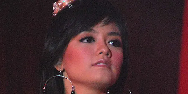 Tika T2 Masih Suka Pacaran