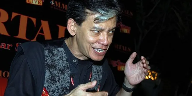 Fariz RM: Seniman Sekarang Diatur Industri Musik Fariz RM: Seniman Sekarang Diatur Industri Musik