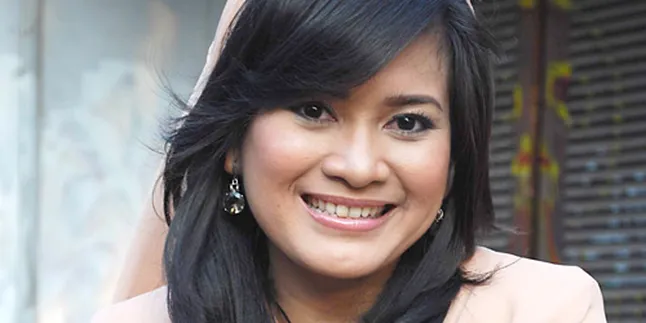 Ikke Nurjanah Berusaha Setia Dengan Musik Dangdut