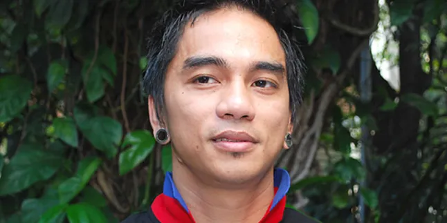 Enda Ungu Enggan Bersaing Dengan Sang Adik