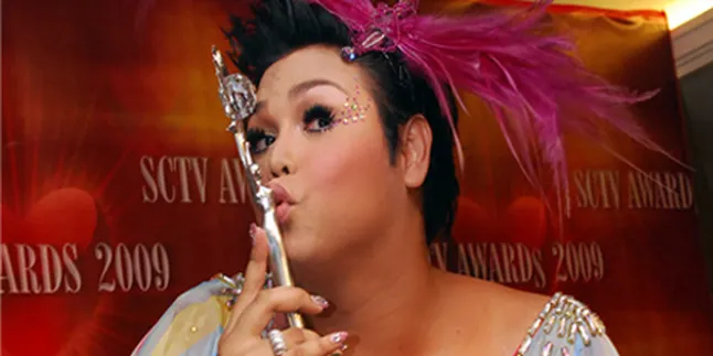 Jadi Pemenang, Ivan Gunawan Tampil Heboh