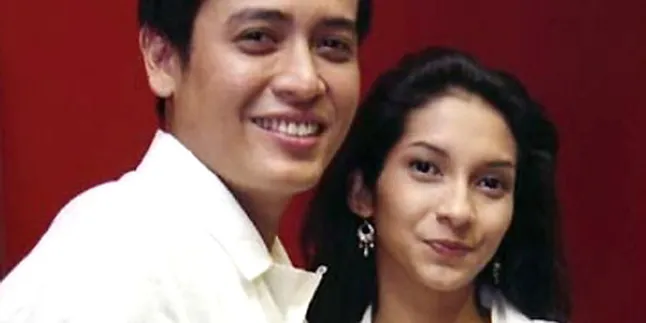 Teuku Ryan - Vira Yuniar Tak Ada Titik Temu