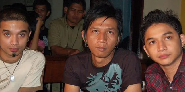 Drummer Ungu Dapat Momongan Ketiga