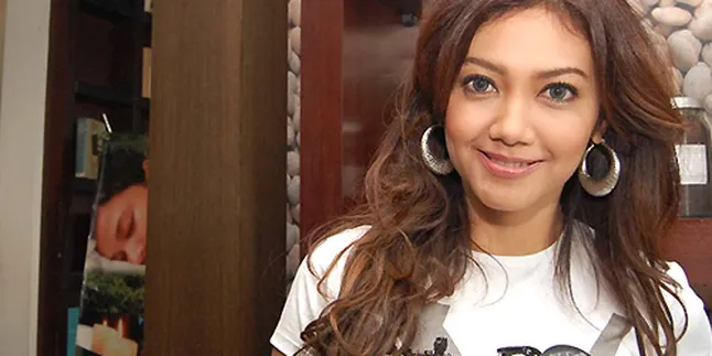 Bella Saphira Tanggapi Kontroversi Dhani - Dewi Perssik