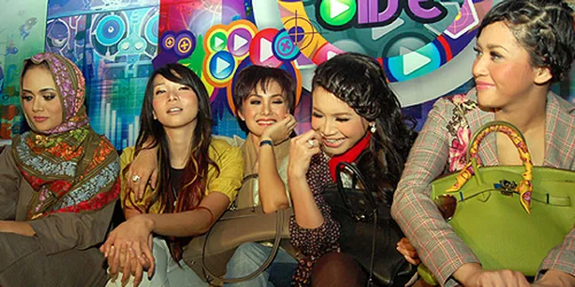 The Ladies Unjuk Gigi