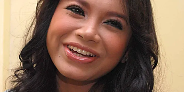 Rossa Tepis Isu Undur Diri Ika Putri Dari Manajemennya Rossa Tepis Isu Undur Diri Ika Putri Dari Manajemennya