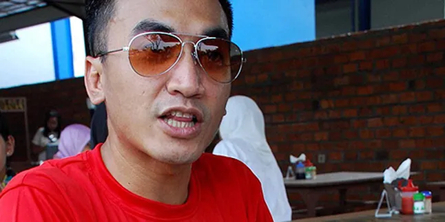 Rico Ceper Pakai BB Karena Terpaksa