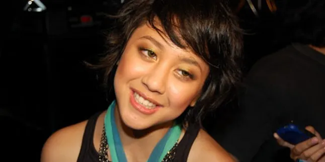 Raditya Dika: Sherina Beda Sama Artis Lain