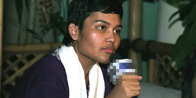 Eiza Cuek Dianggap Mendompleng Dewi Sandra